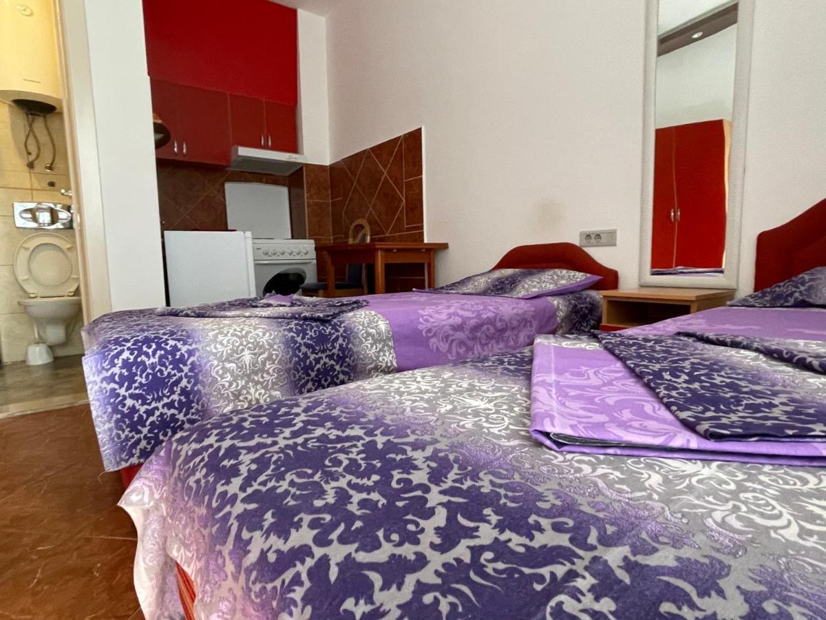 Apartments Zevs บุดวา ภายนอก รูปภาพ
